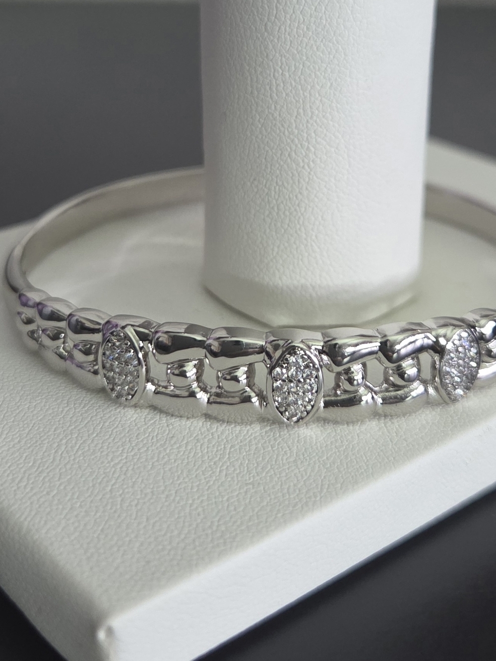 Sterling Silver Pavé Link Bracelet in Silver